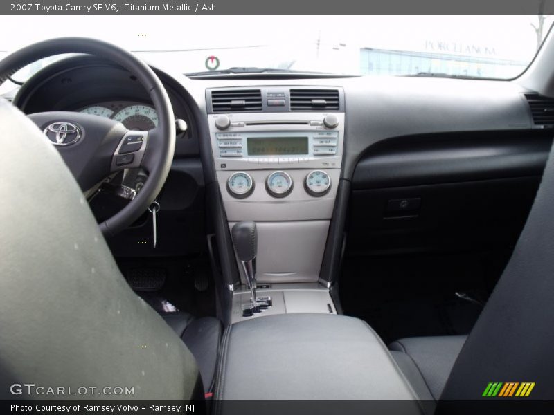 Titanium Metallic / Ash 2007 Toyota Camry SE V6