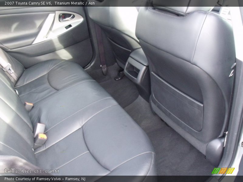 Titanium Metallic / Ash 2007 Toyota Camry SE V6