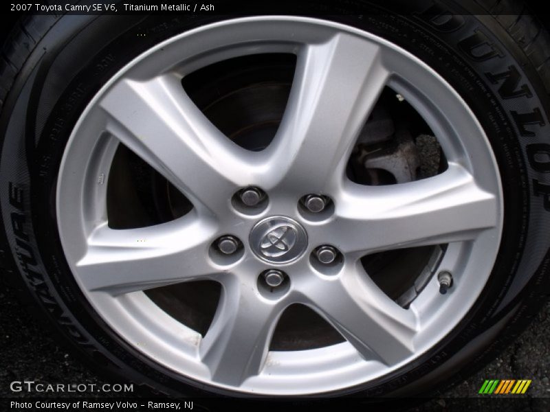 Titanium Metallic / Ash 2007 Toyota Camry SE V6