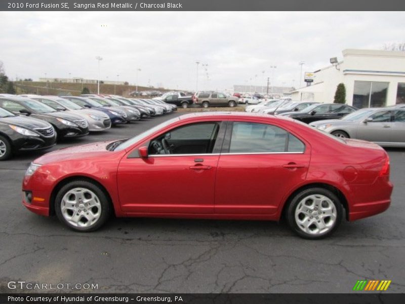 Sangria Red Metallic / Charcoal Black 2010 Ford Fusion SE
