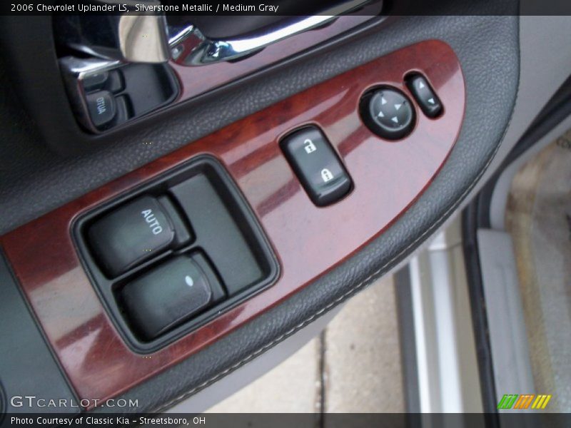 Silverstone Metallic / Medium Gray 2006 Chevrolet Uplander LS