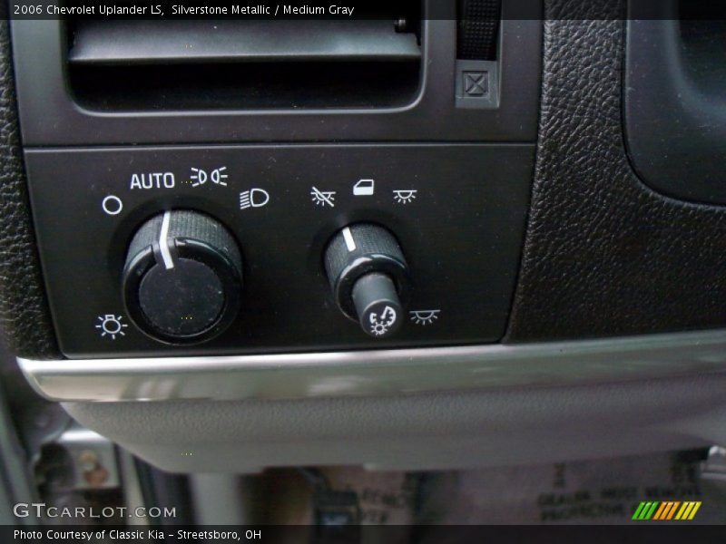Silverstone Metallic / Medium Gray 2006 Chevrolet Uplander LS