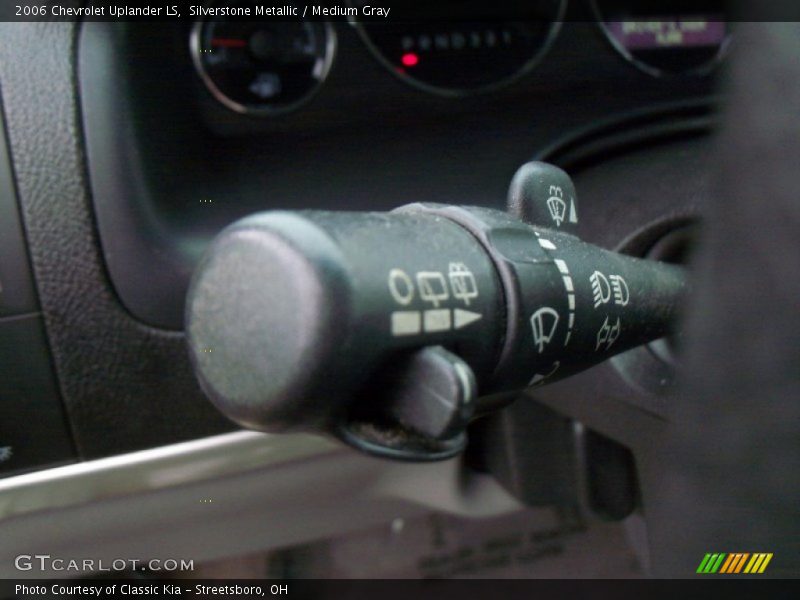 Silverstone Metallic / Medium Gray 2006 Chevrolet Uplander LS