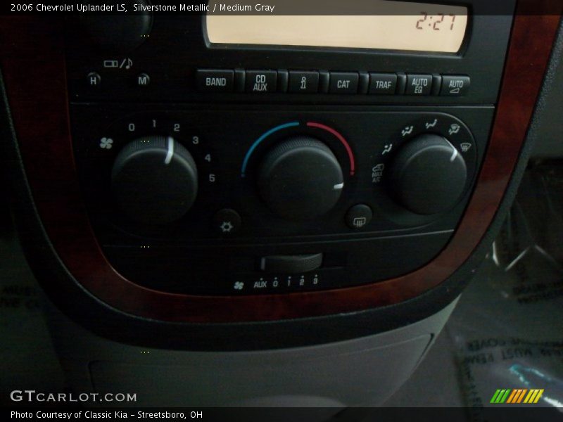 Silverstone Metallic / Medium Gray 2006 Chevrolet Uplander LS