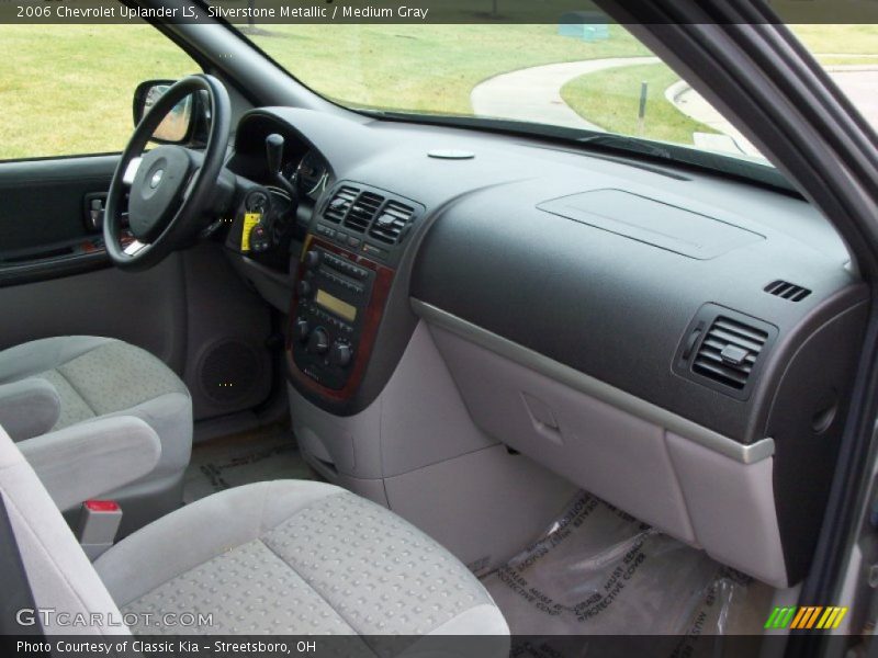 Silverstone Metallic / Medium Gray 2006 Chevrolet Uplander LS