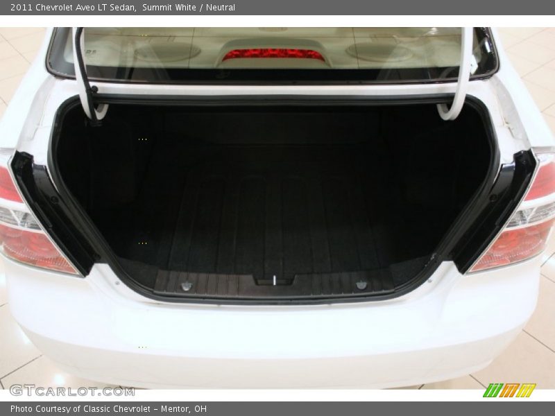 Summit White / Neutral 2011 Chevrolet Aveo LT Sedan
