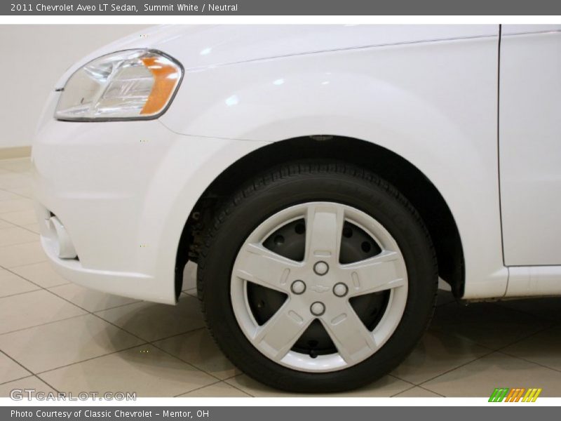 Summit White / Neutral 2011 Chevrolet Aveo LT Sedan