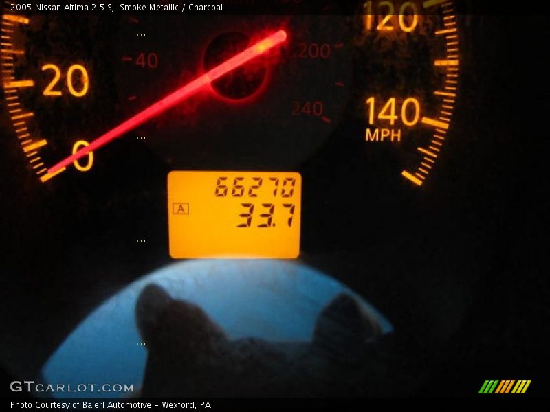 Smoke Metallic / Charcoal 2005 Nissan Altima 2.5 S