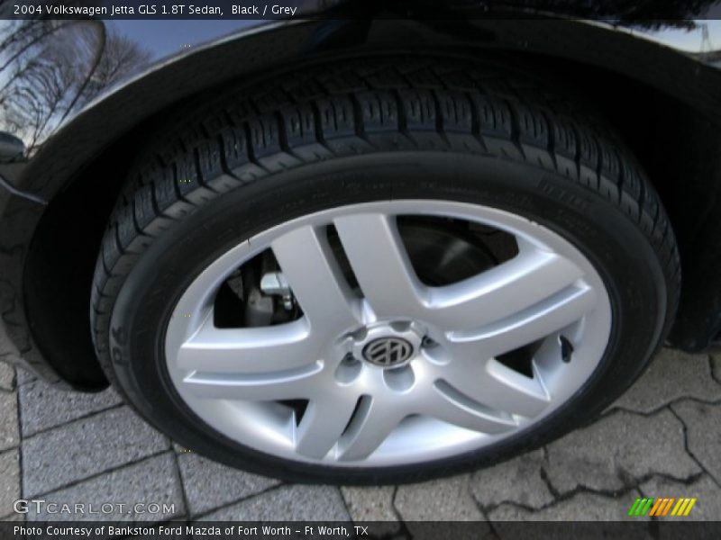 Black / Grey 2004 Volkswagen Jetta GLS 1.8T Sedan