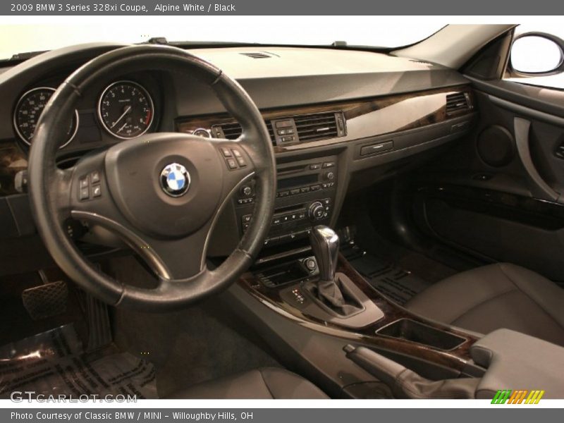 Alpine White / Black 2009 BMW 3 Series 328xi Coupe