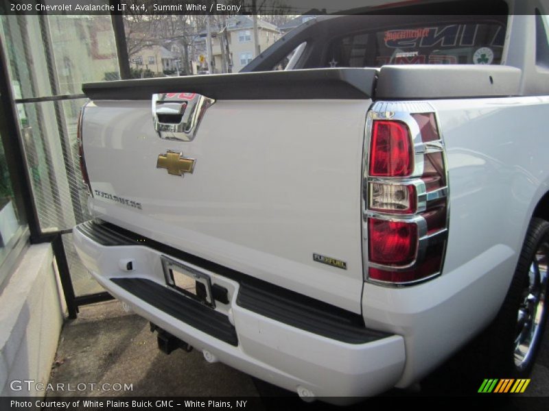 Summit White / Ebony 2008 Chevrolet Avalanche LT 4x4