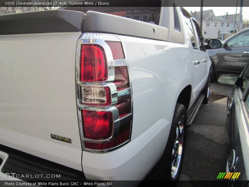 Summit White / Ebony 2008 Chevrolet Avalanche LT 4x4