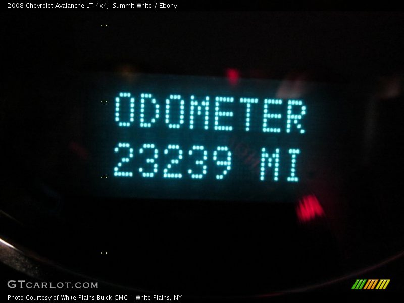 Summit White / Ebony 2008 Chevrolet Avalanche LT 4x4