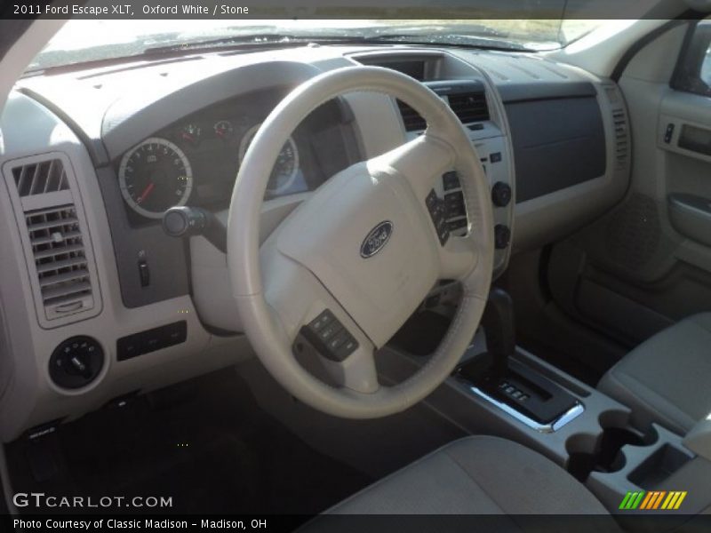 Oxford White / Stone 2011 Ford Escape XLT