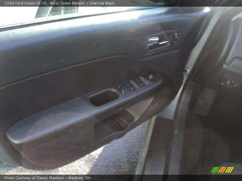 Moss Green Metallic / Charcoal Black 2009 Ford Fusion SE V6