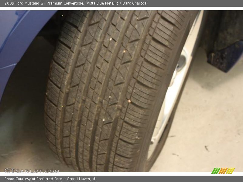 Vista Blue Metallic / Dark Charcoal 2009 Ford Mustang GT Premium Convertible