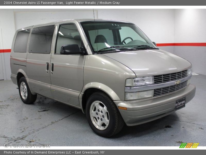 Light Pewter Metallic / Medium Gray 2004 Chevrolet Astro LS Passenger Van