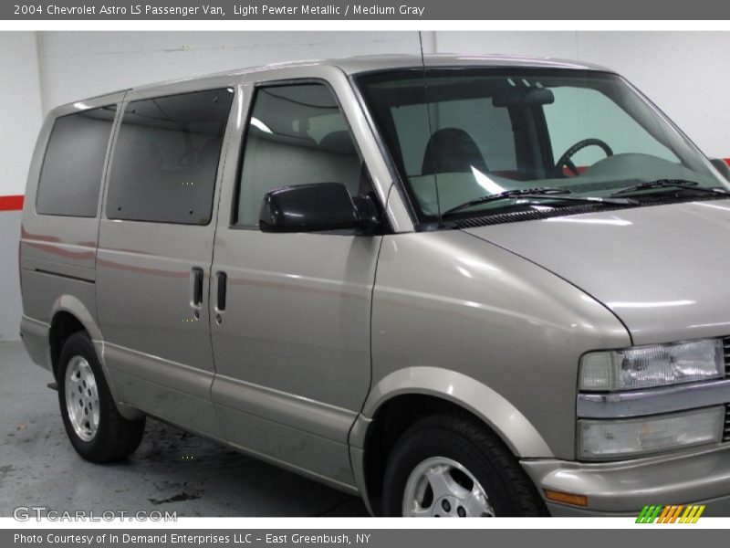 Light Pewter Metallic / Medium Gray 2004 Chevrolet Astro LS Passenger Van