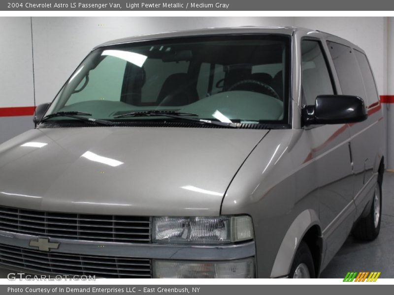 Light Pewter Metallic / Medium Gray 2004 Chevrolet Astro LS Passenger Van