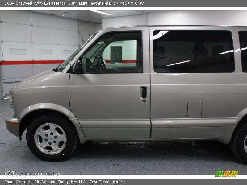 Light Pewter Metallic / Medium Gray 2004 Chevrolet Astro LS Passenger Van