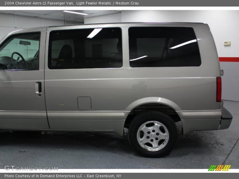 Light Pewter Metallic / Medium Gray 2004 Chevrolet Astro LS Passenger Van