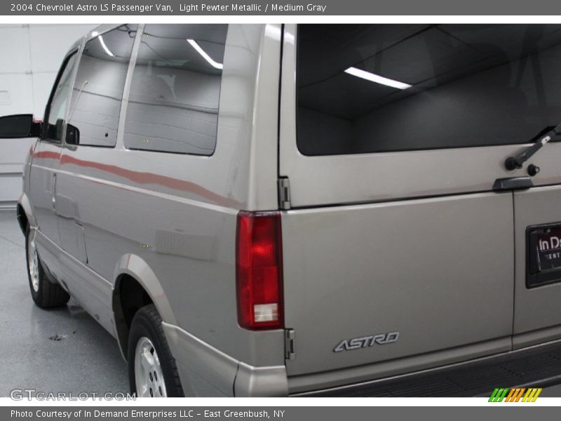 Light Pewter Metallic / Medium Gray 2004 Chevrolet Astro LS Passenger Van