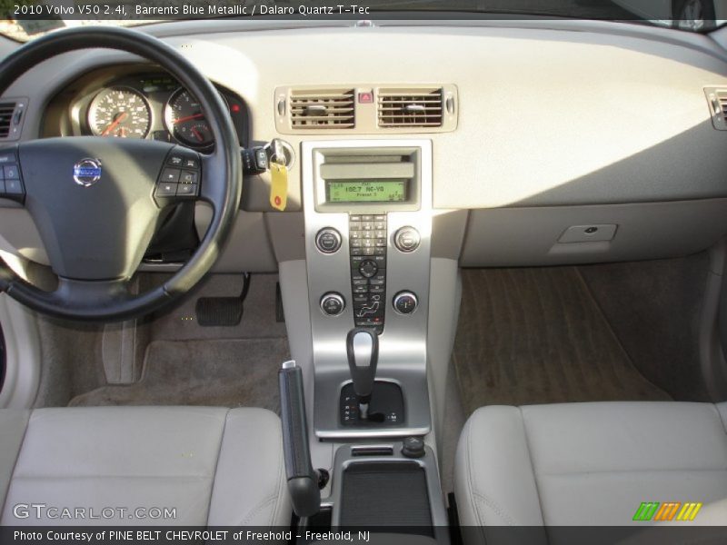Barrents Blue Metallic / Dalaro Quartz T-Tec 2010 Volvo V50 2.4i