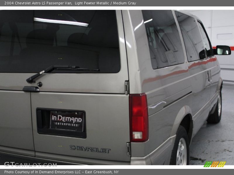 Light Pewter Metallic / Medium Gray 2004 Chevrolet Astro LS Passenger Van