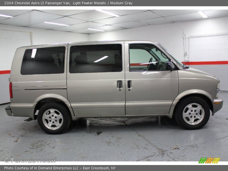 Light Pewter Metallic / Medium Gray 2004 Chevrolet Astro LS Passenger Van