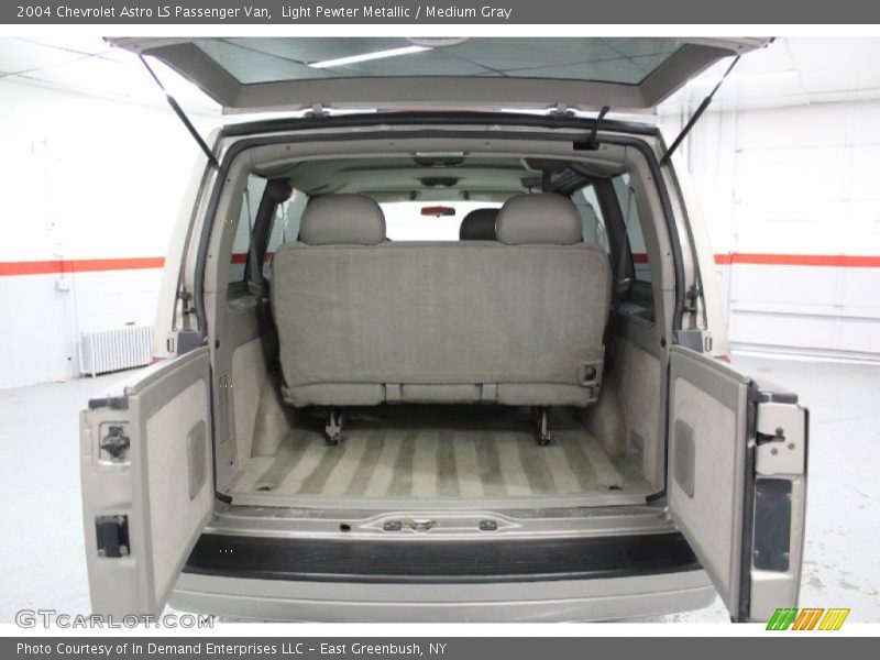  2004 Astro LS Passenger Van Trunk