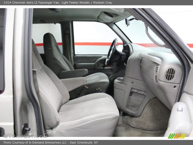  2004 Astro LS Passenger Van Medium Gray Interior