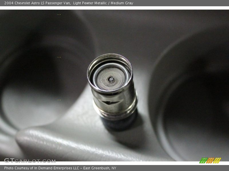 Light Pewter Metallic / Medium Gray 2004 Chevrolet Astro LS Passenger Van