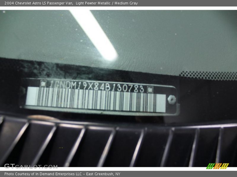 Light Pewter Metallic / Medium Gray 2004 Chevrolet Astro LS Passenger Van