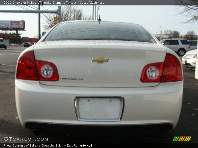 White Diamond Tricoat / Cocoa/Cashmere 2011 Chevrolet Malibu LT