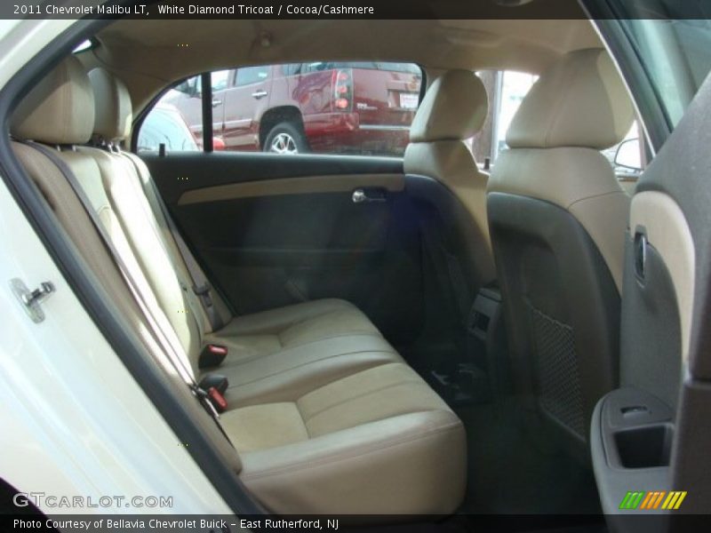 White Diamond Tricoat / Cocoa/Cashmere 2011 Chevrolet Malibu LT