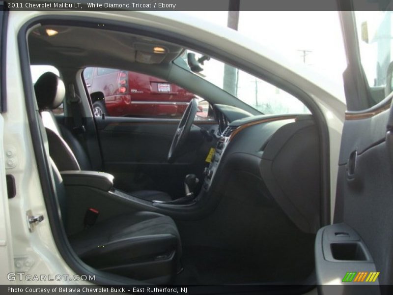 White Diamond Tricoat / Ebony 2011 Chevrolet Malibu LT