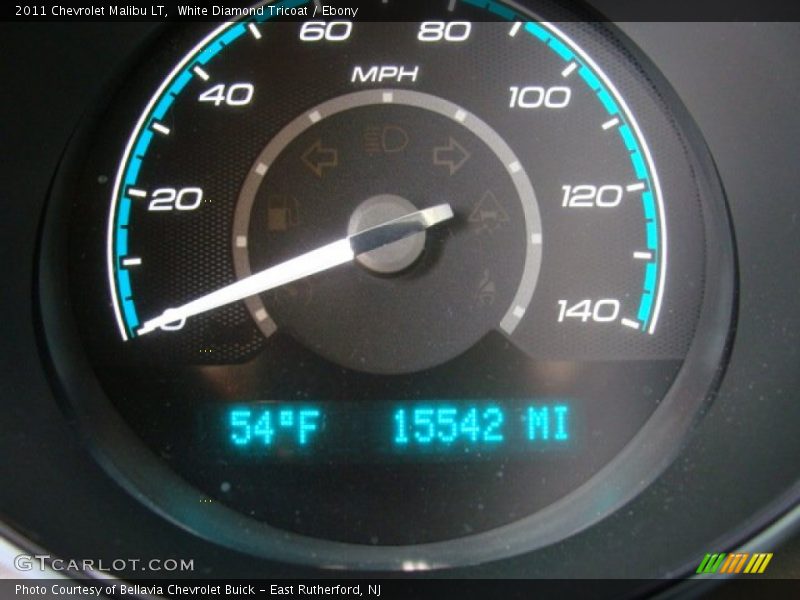 White Diamond Tricoat / Ebony 2011 Chevrolet Malibu LT