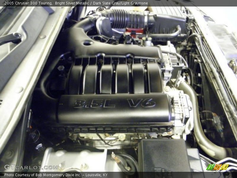 Bright Silver Metallic / Dark Slate Gray/Light Graystone 2005 Chrysler 300 Touring