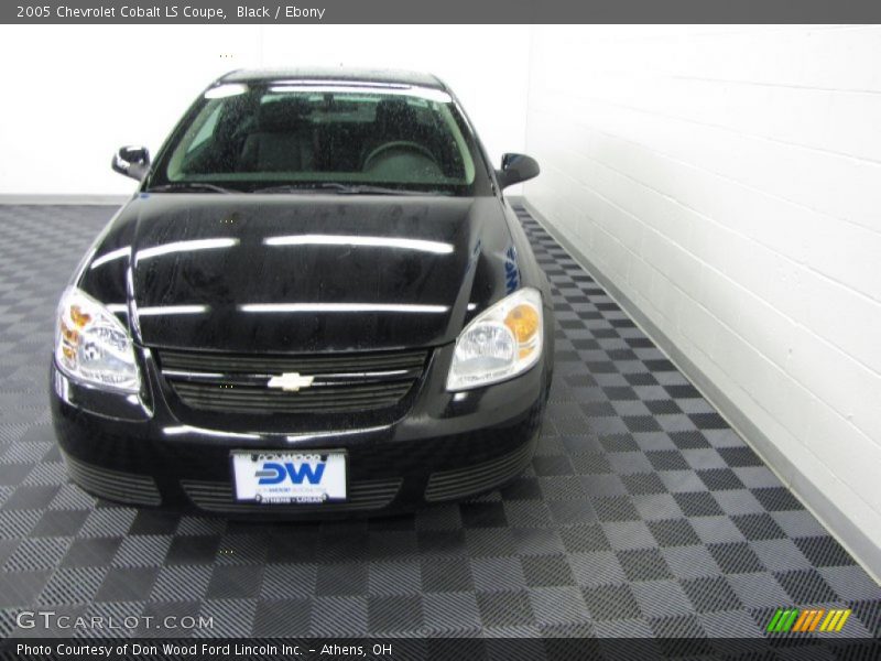 Black / Ebony 2005 Chevrolet Cobalt LS Coupe