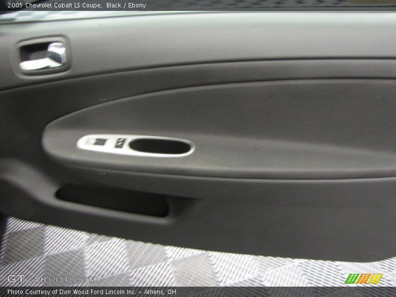 Black / Ebony 2005 Chevrolet Cobalt LS Coupe