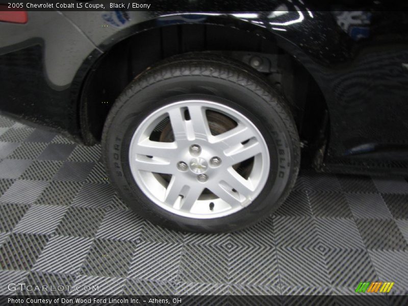 Black / Ebony 2005 Chevrolet Cobalt LS Coupe