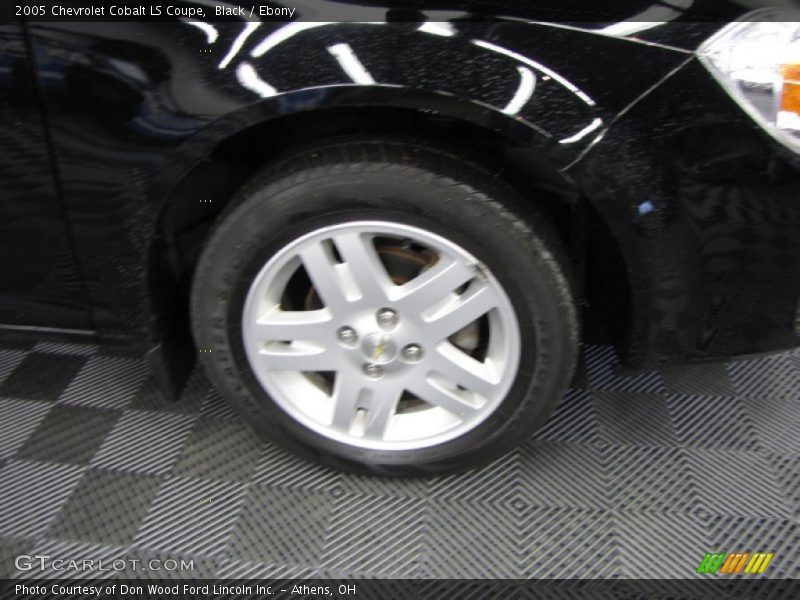 Black / Ebony 2005 Chevrolet Cobalt LS Coupe