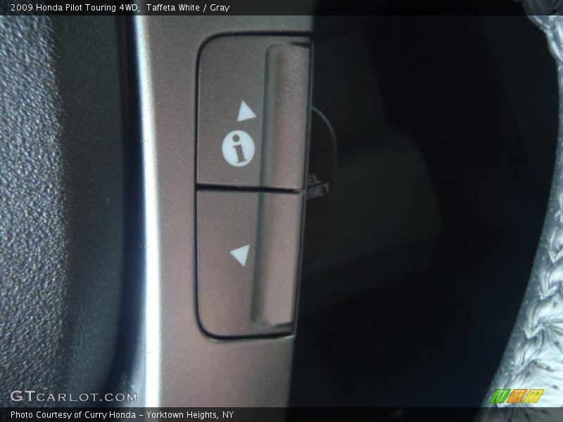 Taffeta White / Gray 2009 Honda Pilot Touring 4WD