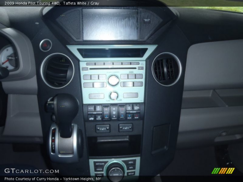 Taffeta White / Gray 2009 Honda Pilot Touring 4WD