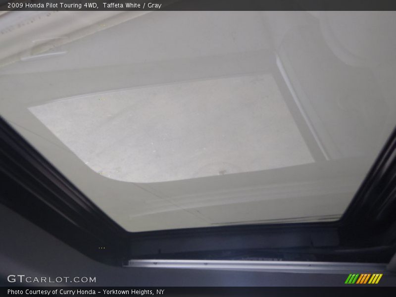 Taffeta White / Gray 2009 Honda Pilot Touring 4WD