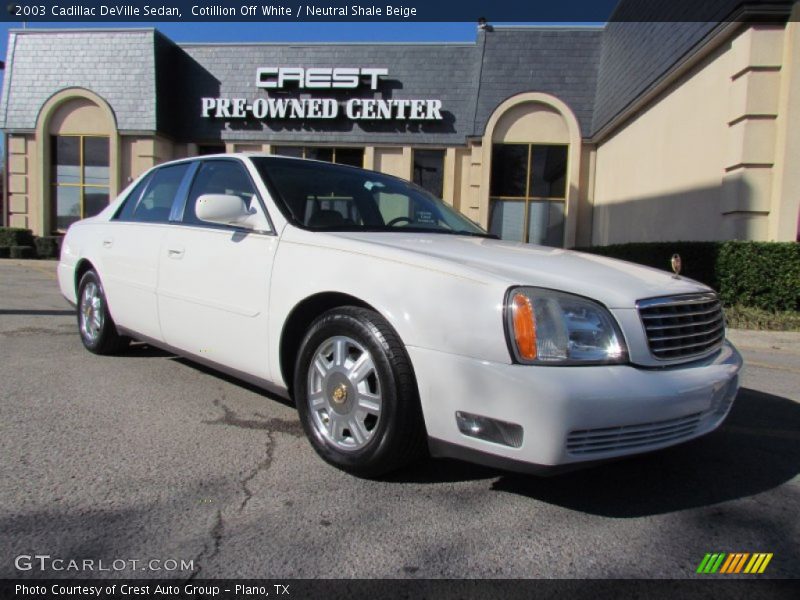 Cotillion Off White / Neutral Shale Beige 2003 Cadillac DeVille Sedan
