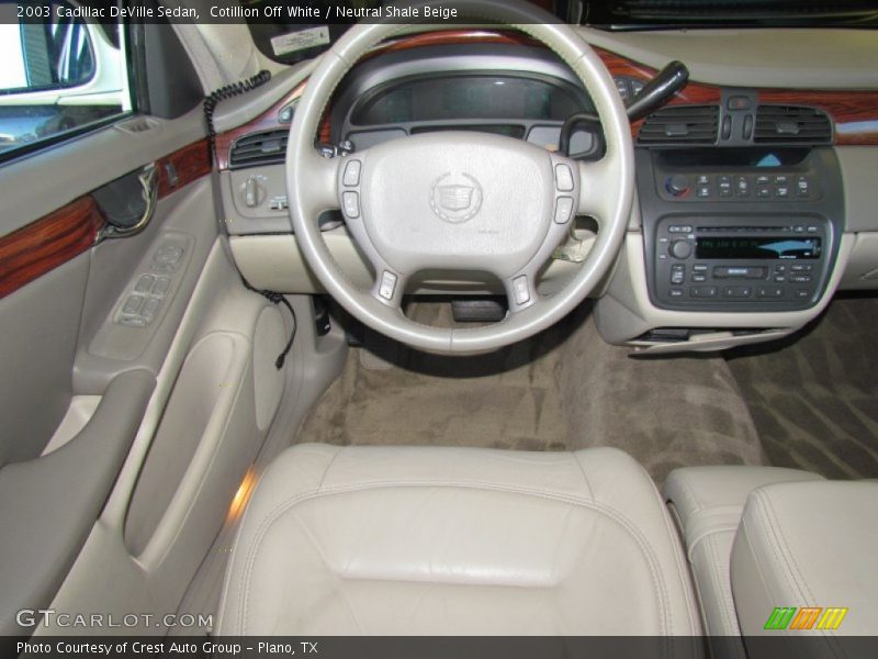 Cotillion Off White / Neutral Shale Beige 2003 Cadillac DeVille Sedan