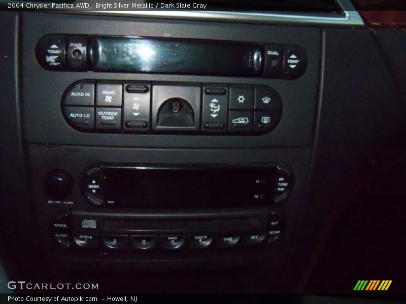 Bright Silver Metallic / Dark Slate Gray 2004 Chrysler Pacifica AWD