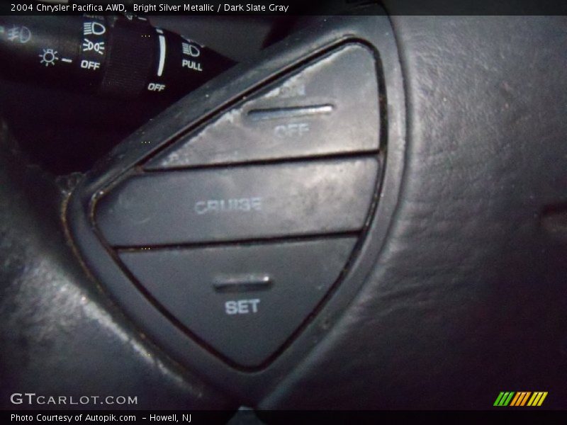 Bright Silver Metallic / Dark Slate Gray 2004 Chrysler Pacifica AWD