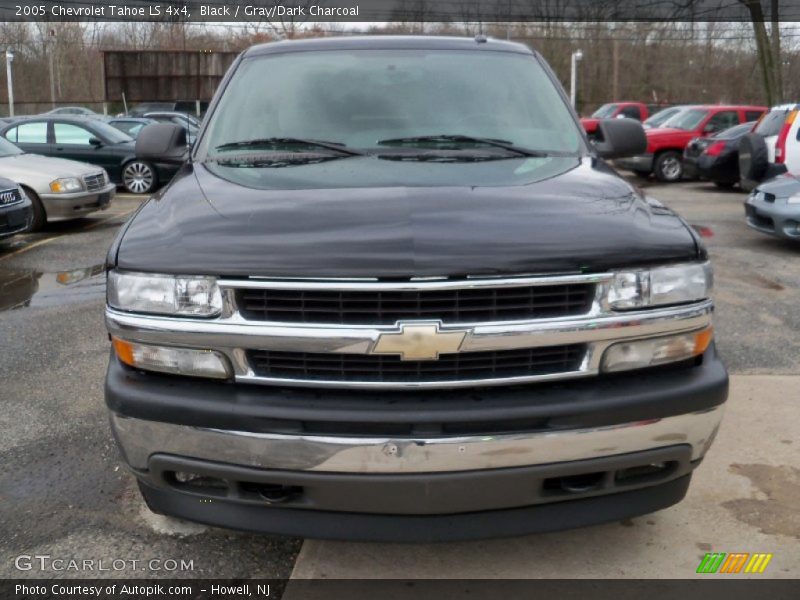 Black / Gray/Dark Charcoal 2005 Chevrolet Tahoe LS 4x4
